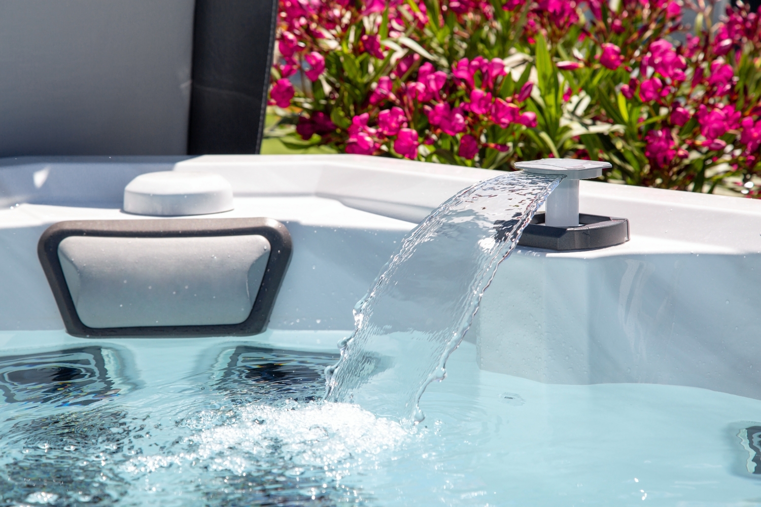 Premium Residential Swim Spas: Your Comprehensive Comfort and Fitness Solution
