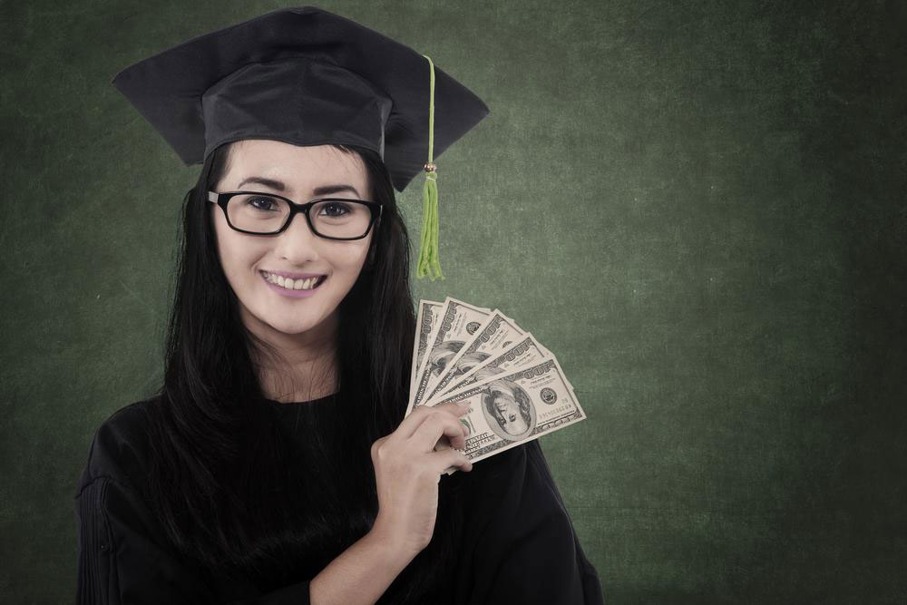 Top Options for Refinancing Student Loans in 2024