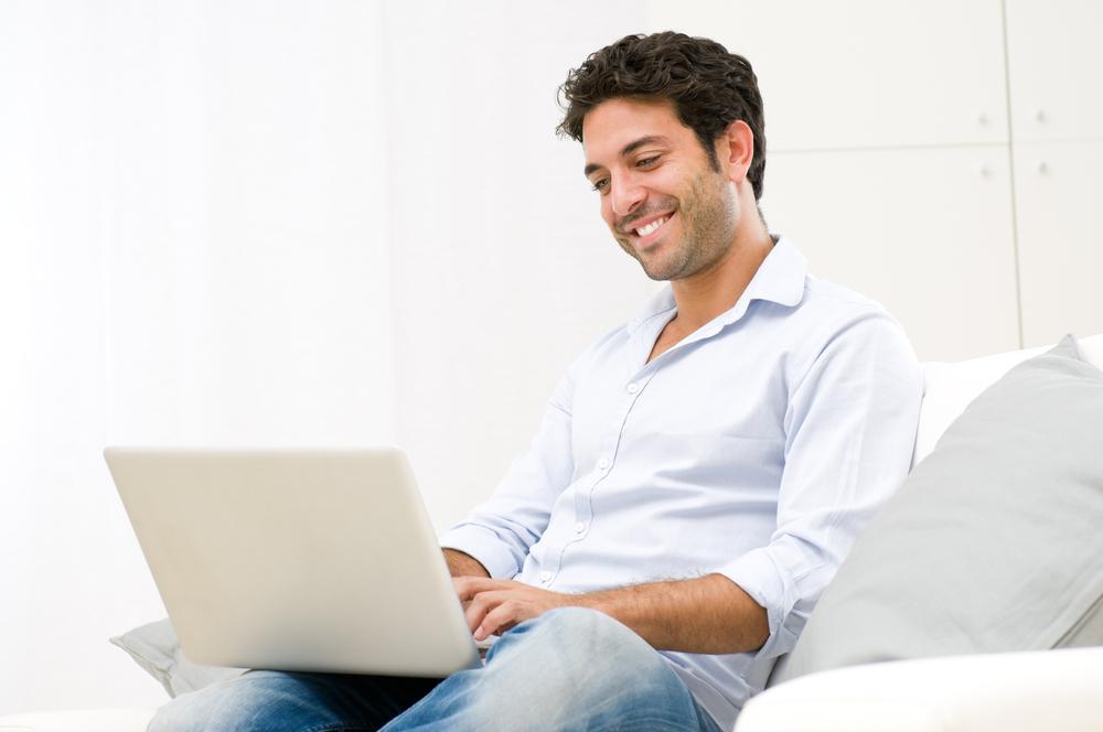 Essential Tips to Avoid Mistakes When Purchasing Laptops Online