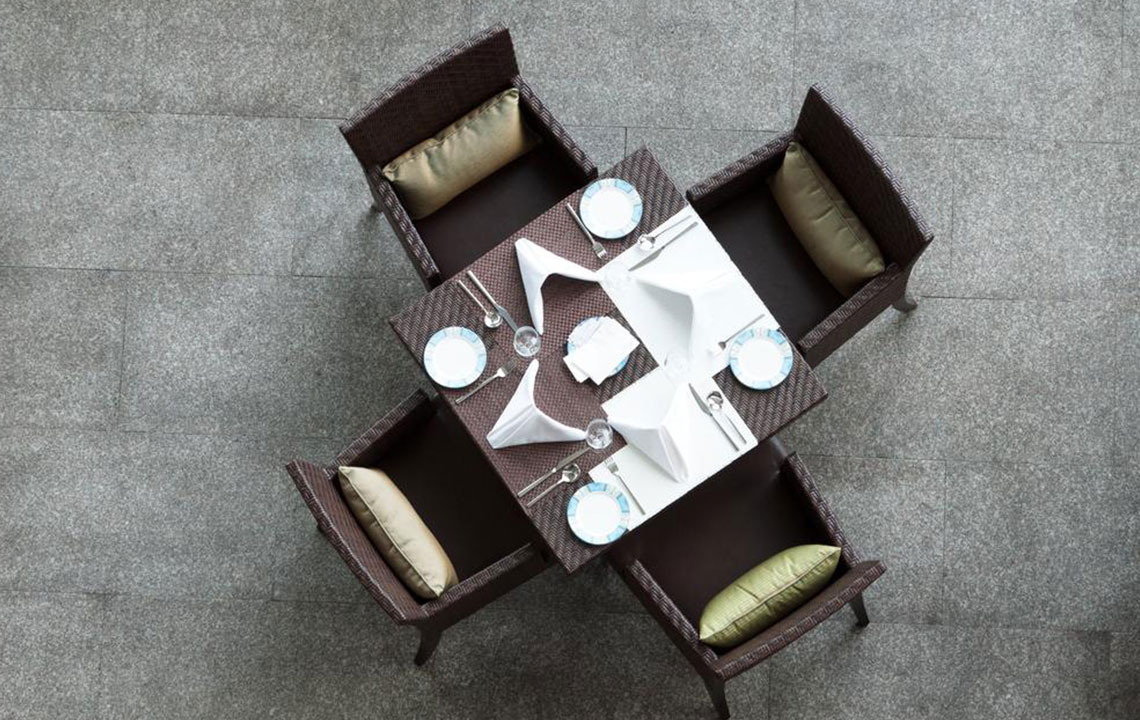 Essential Guidelines for Selecting Restaurant Seating Furniture