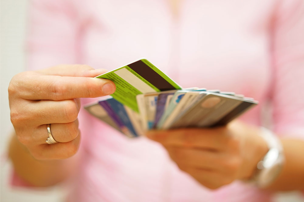 Smart Strategies for Managing Credit Card Debt Effectively