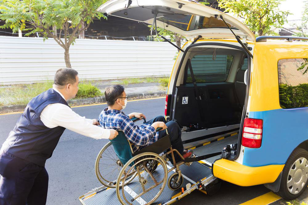 Top Roadside Assistance Plans for Wheelchair Vans