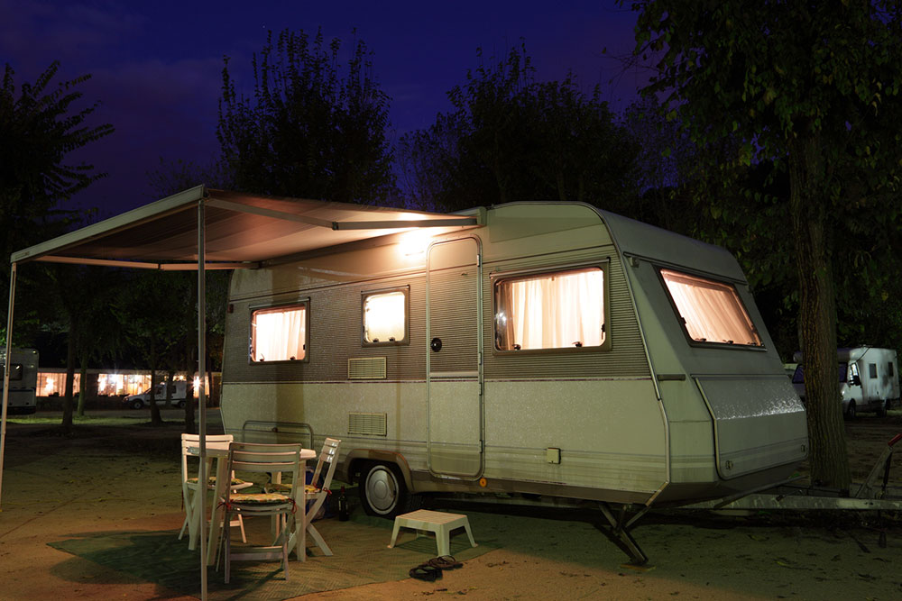 Essential Tips for Purchasing Repossessed Trailer Homes