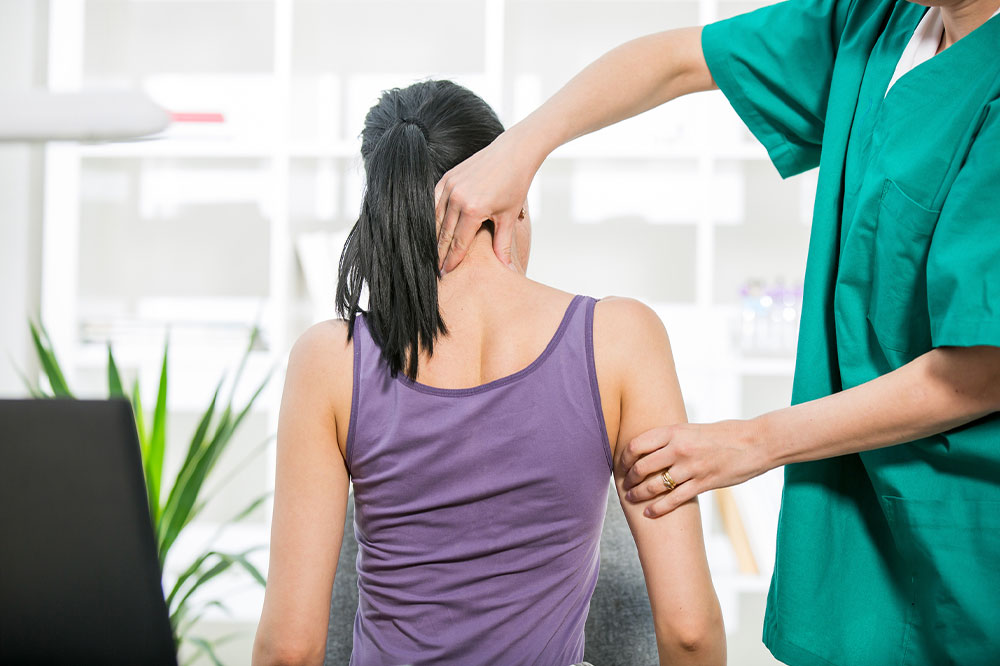 A Comprehensive Guide to Polymyalgia Rheumatica: Recognizing Symptoms and Effective Treatment Options