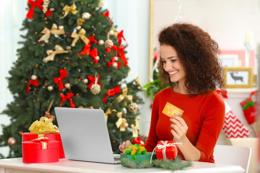 Top 10 Online Wedding Gift Ideas for Newlyweds