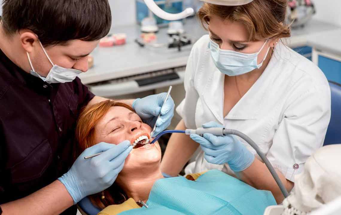 Affordable Strategies for Getting Dental Implants