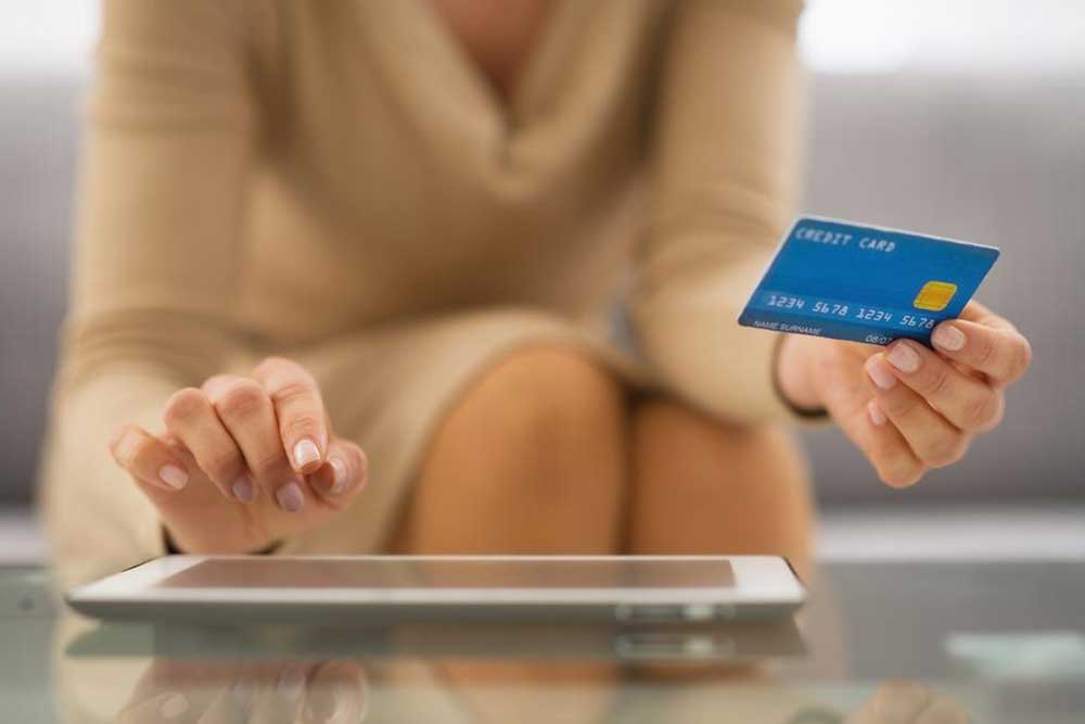 Understanding Credit Card Processing Fees and How They Impact Your Spending