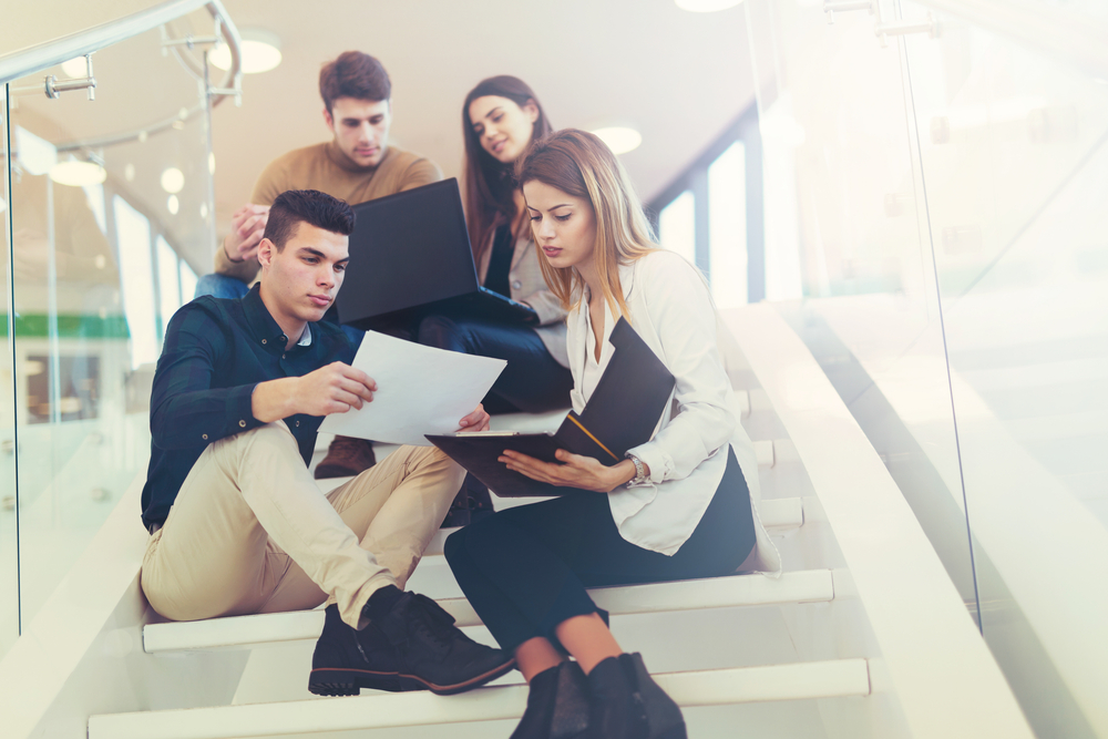 Top Resources for Researching Leading Online Colleges