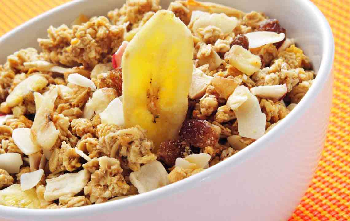 Top 9 Nutrient-Rich Foods to Boost Your Daily Fiber Intake