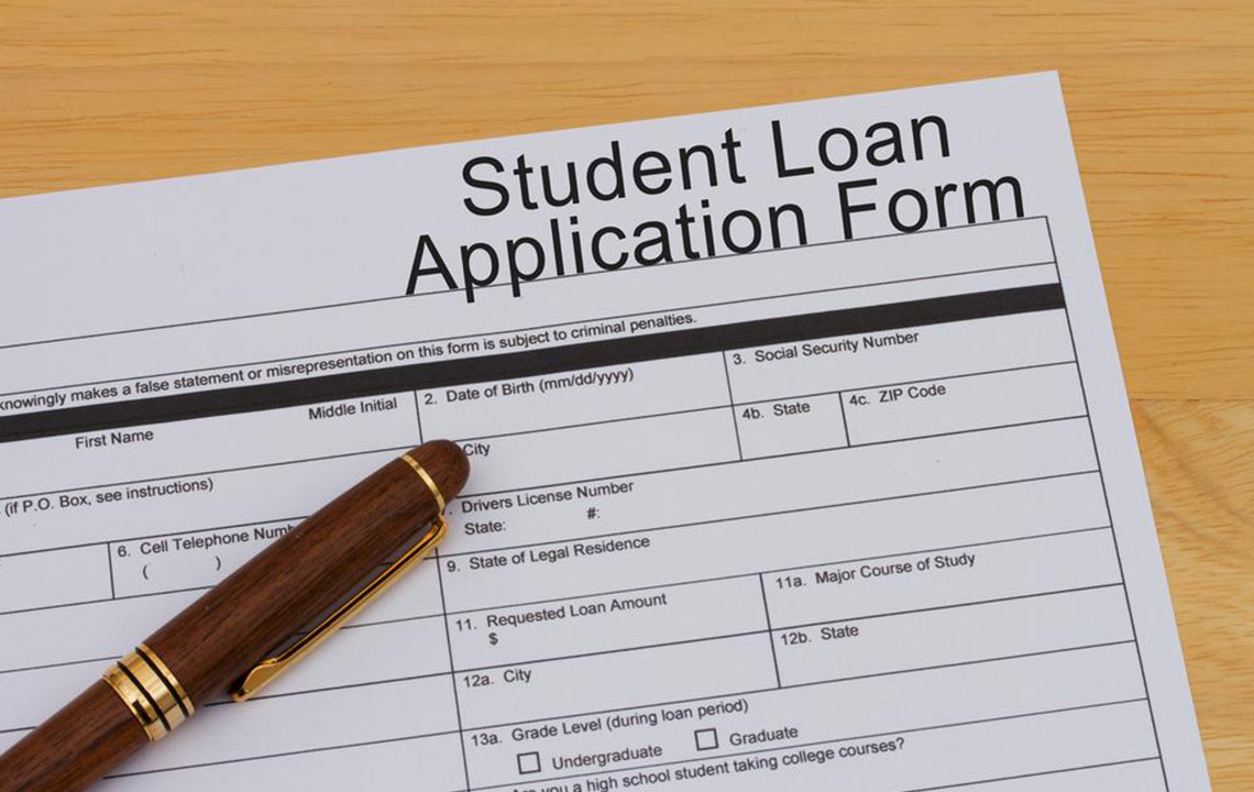 Top Reasons to Apply for Student Loans