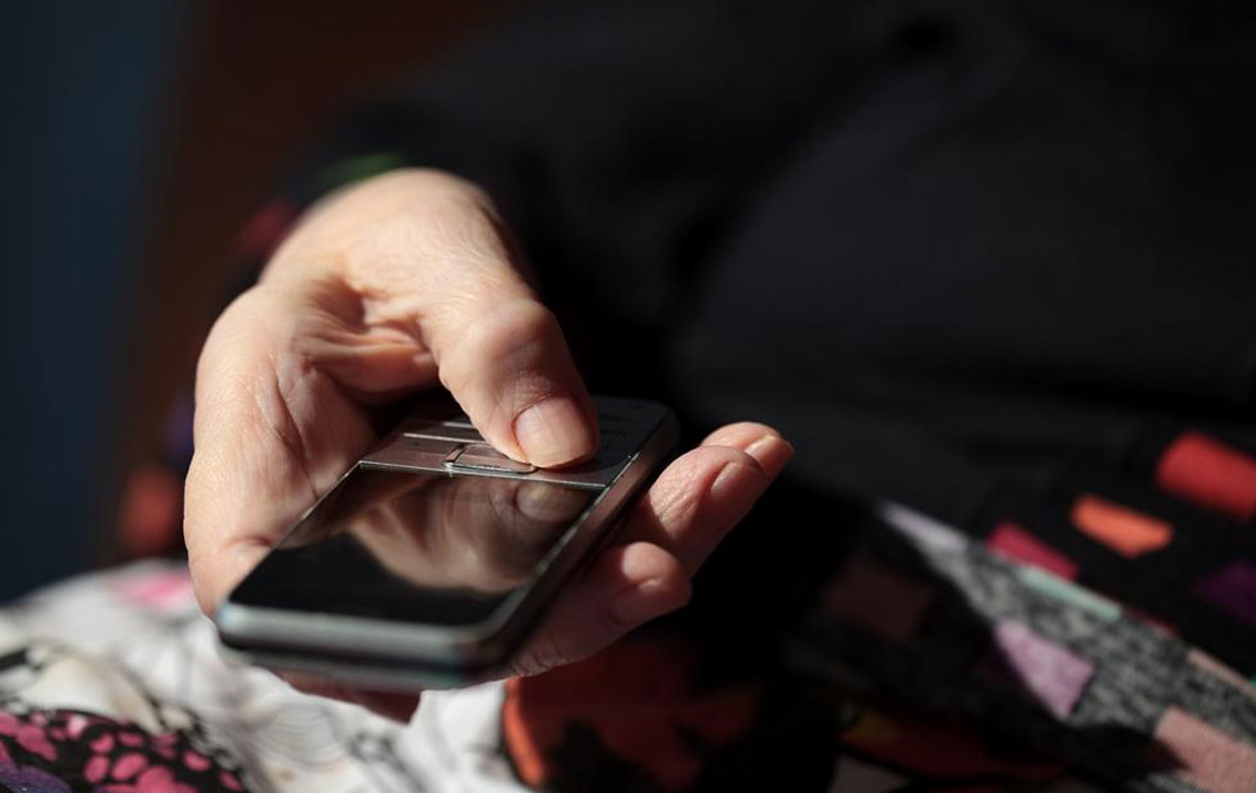 Guide to Choosing the Best Family Cell Phone Plans