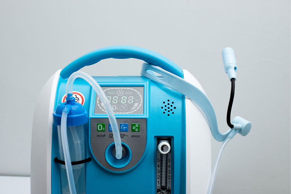 Essential Guidelines for Using Portable Oxygen Devices Safely