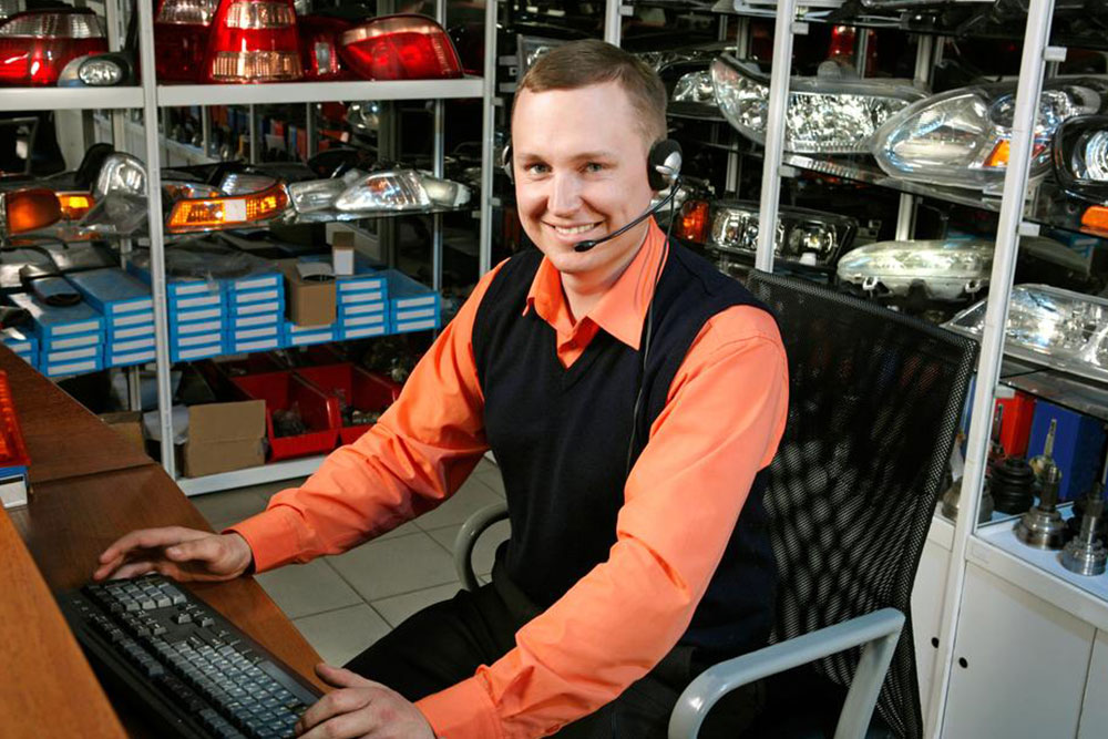 Guide to Sourcing Rare Auto Parts: Online and In-Person Strategies