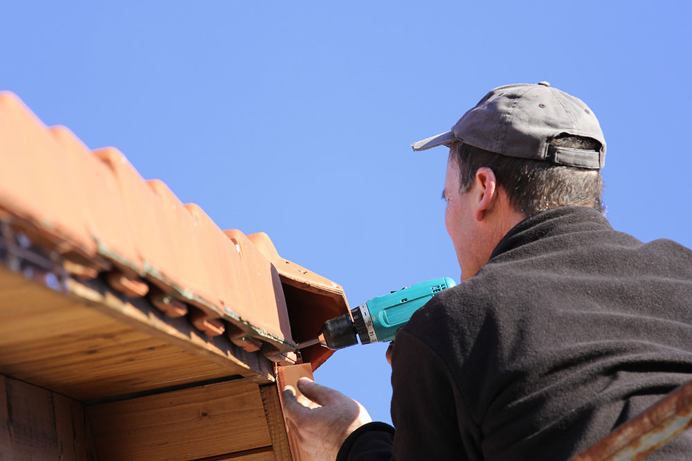 Top Indicators That Your Roof Needs Immediate Attention