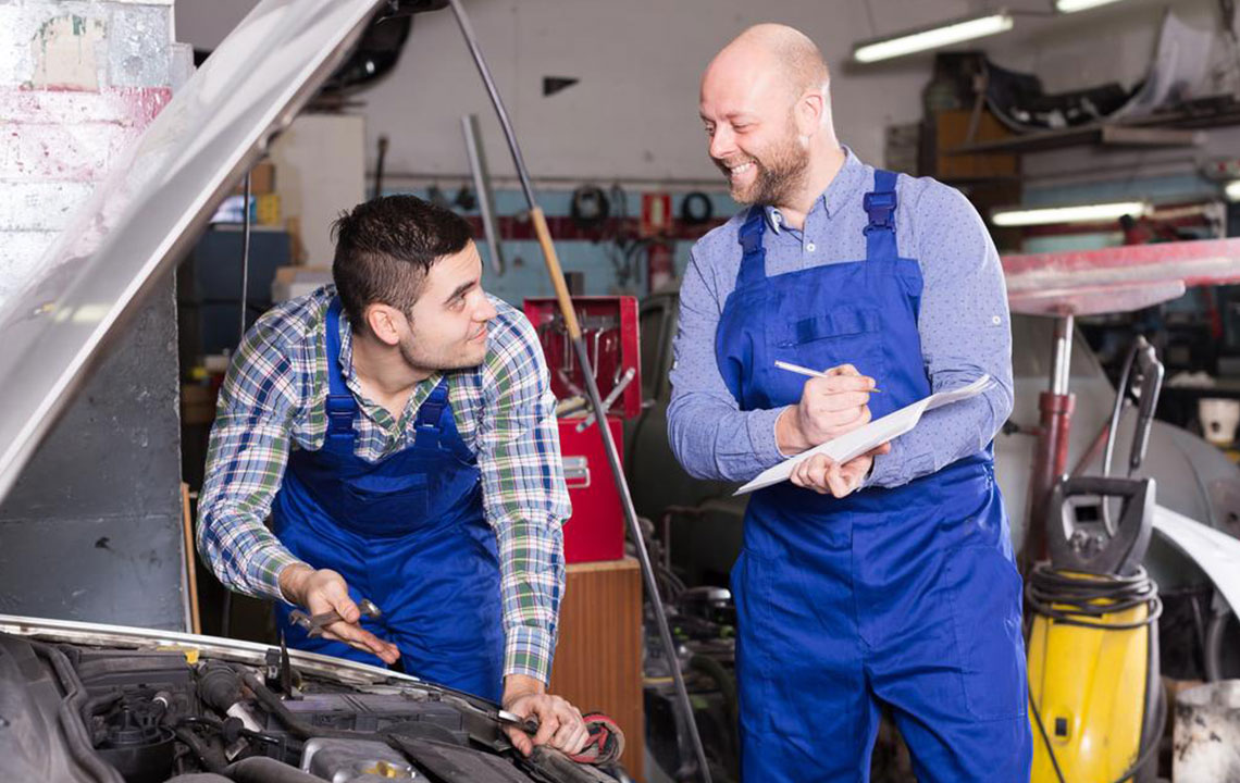AutoPartsHub – Your Comprehensive Online Auto Parts Store