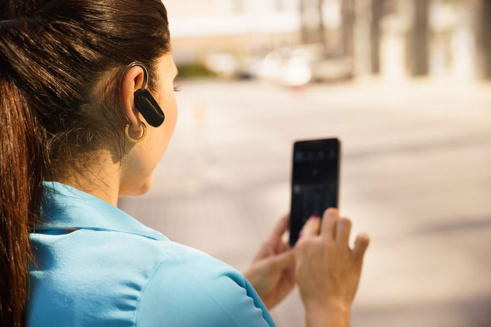 Top Prepaid 4G LTE Smartphones for Your Needs