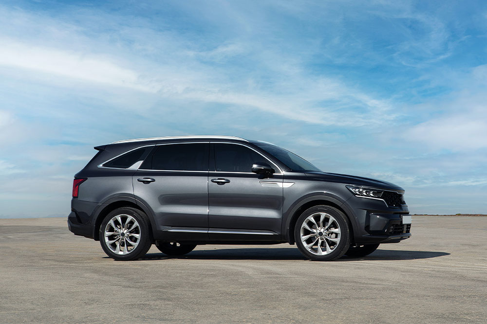Discover the New Kia Sorento Plug-In Hybrid: The Perfect Combination of Power and Efficiency
