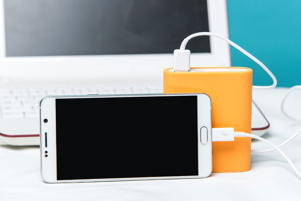 Top 5 Must-Have iPhone Charging Accessories