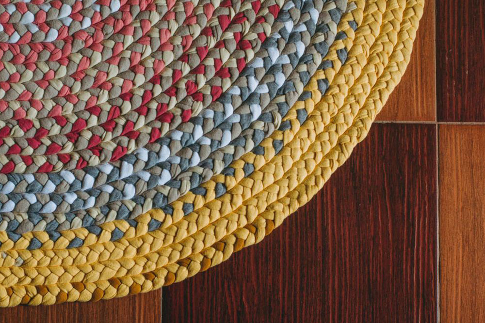 Why Braided Rugs Remain a Favorite Among Home Decor Options