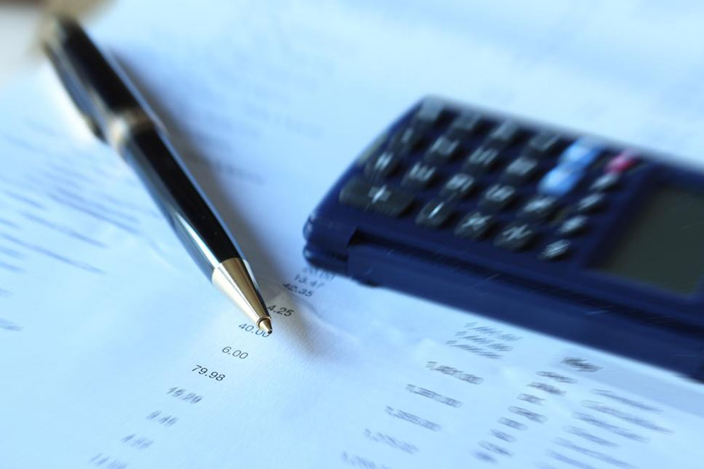 Top Four Online Brokerages for Your First Investment Account