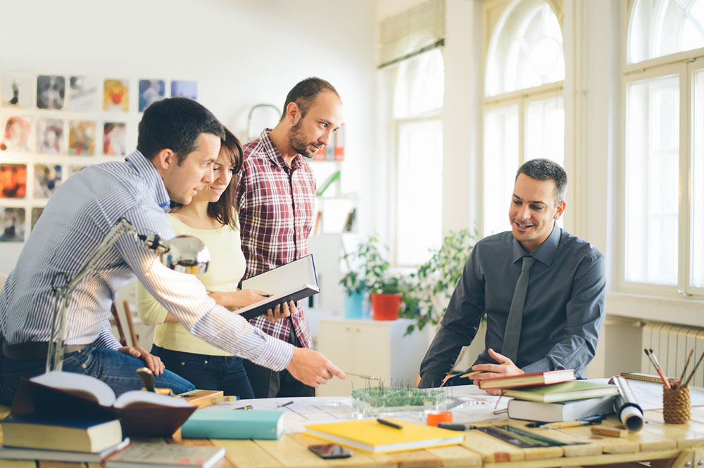 Understanding Business Intelligence and Its Distinction from Business Analytics