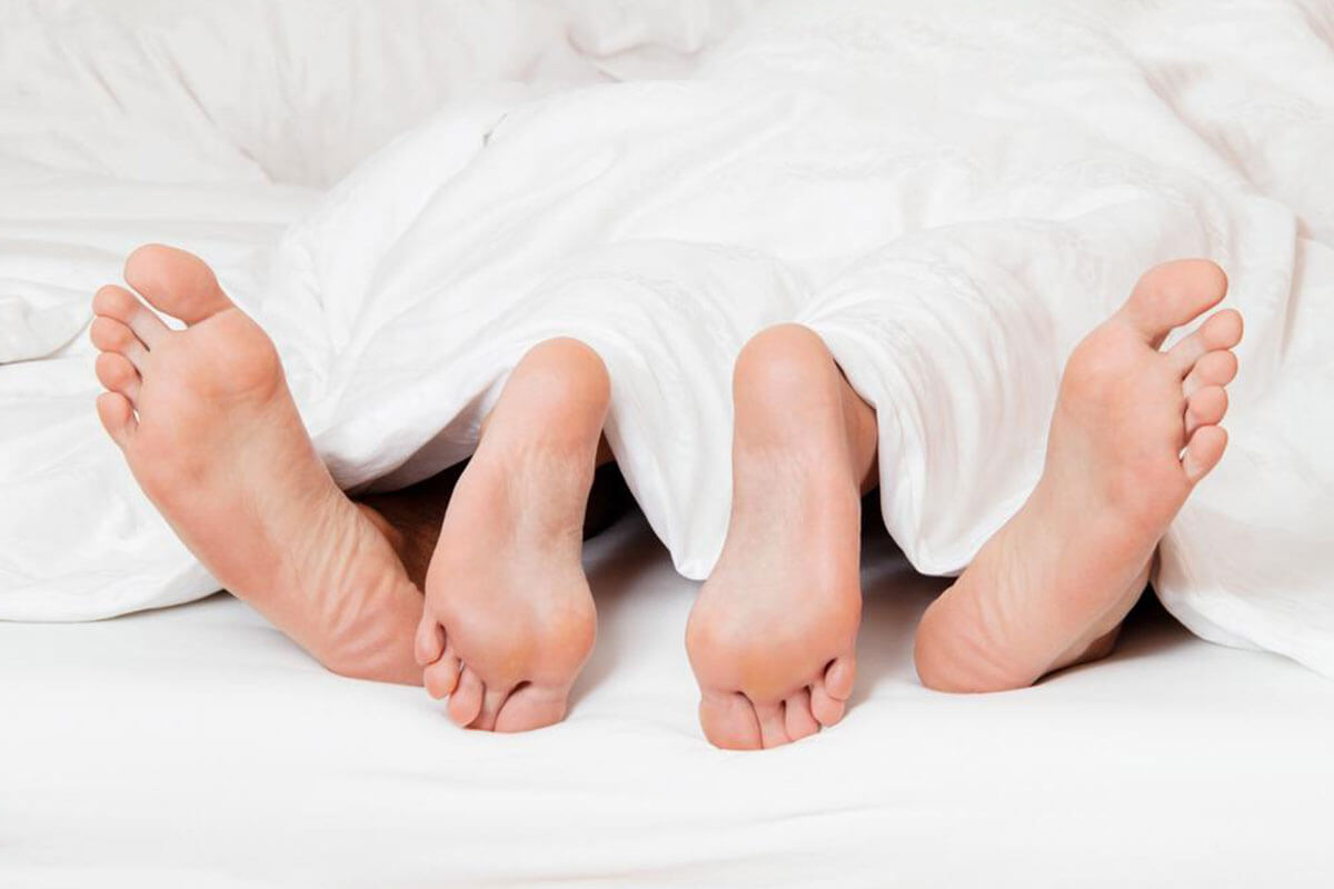 Managing Discomfort During Intimate Moments in Menopause