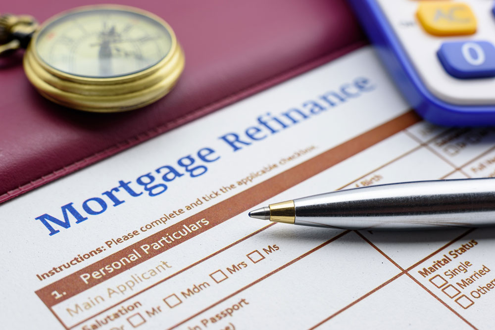 Advantages and Disadvantages of Refinancing Your Home Loan