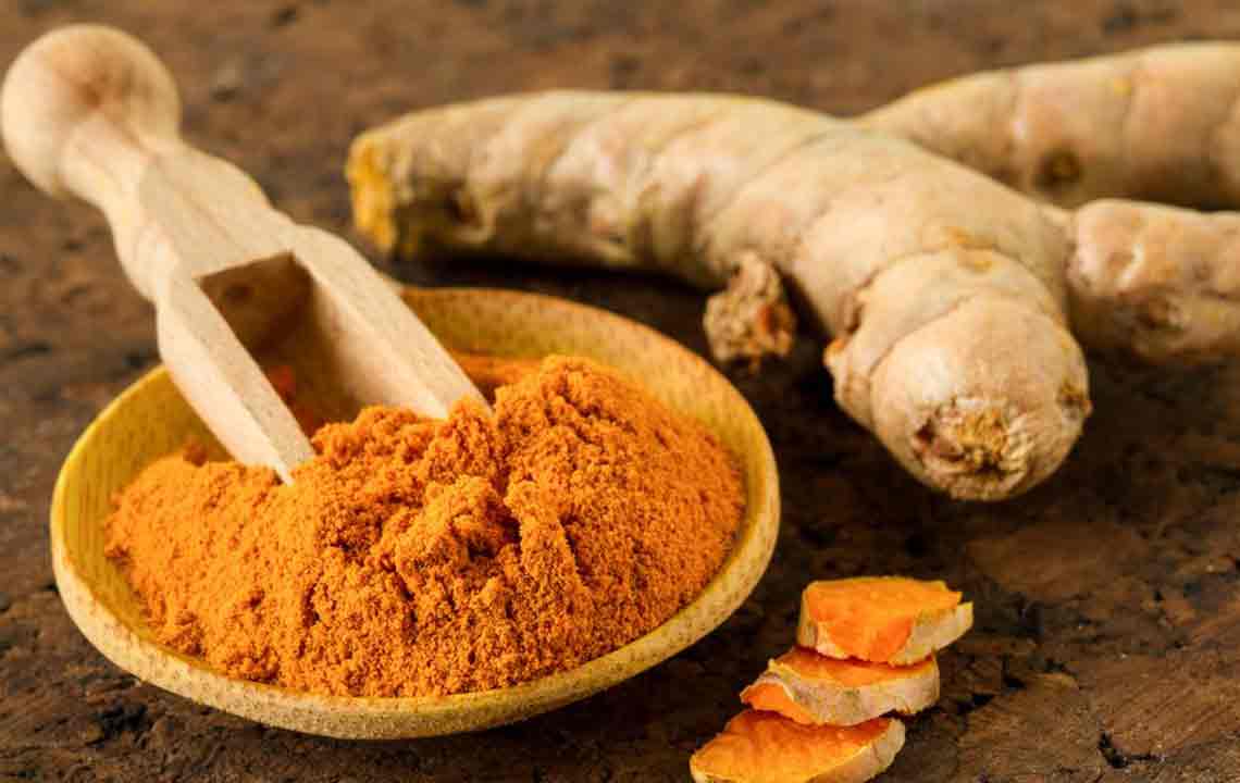 Golden Spice Power: Unlocking the Health Benefits of Turmeric and Curcumin