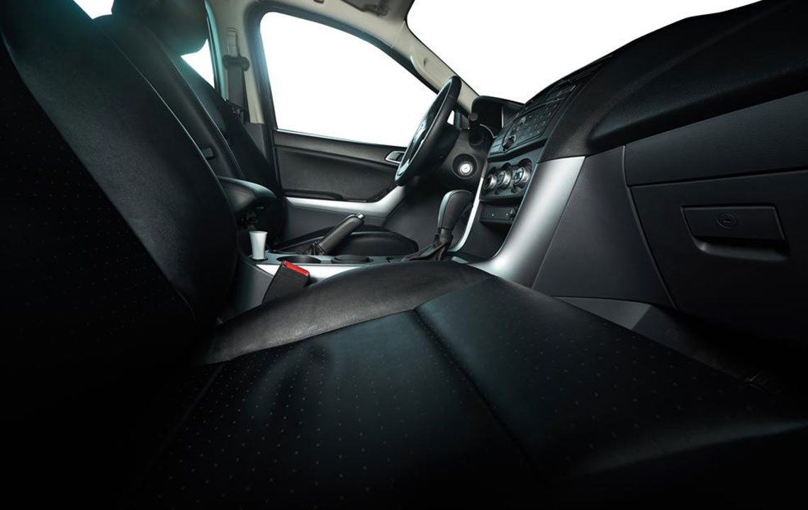 Essential Safety Features to Consider in Your Diesel Pickup Truck