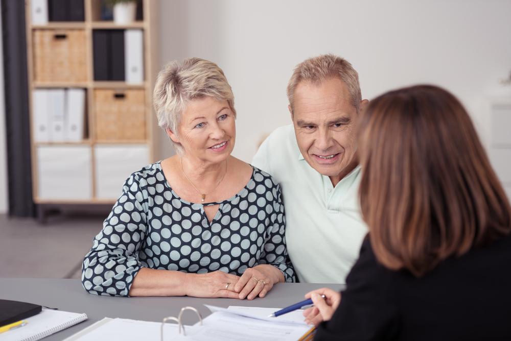 Choosing the Right Mortgage Term: 15-Year vs. 30-Year Options