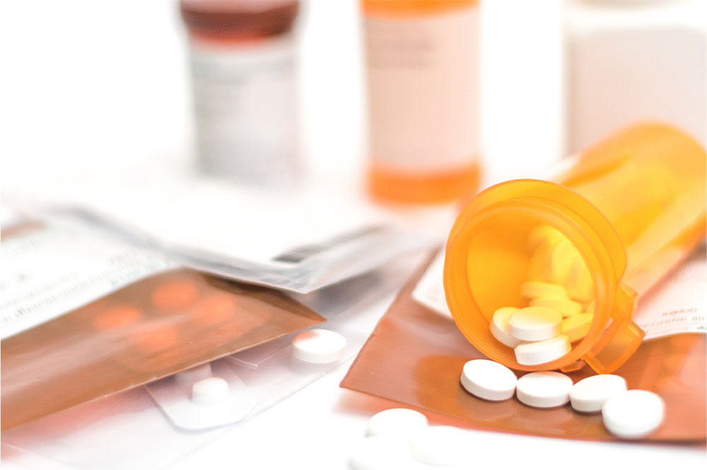 Distinguishing Between Medications and Drugs: What You Need to Know