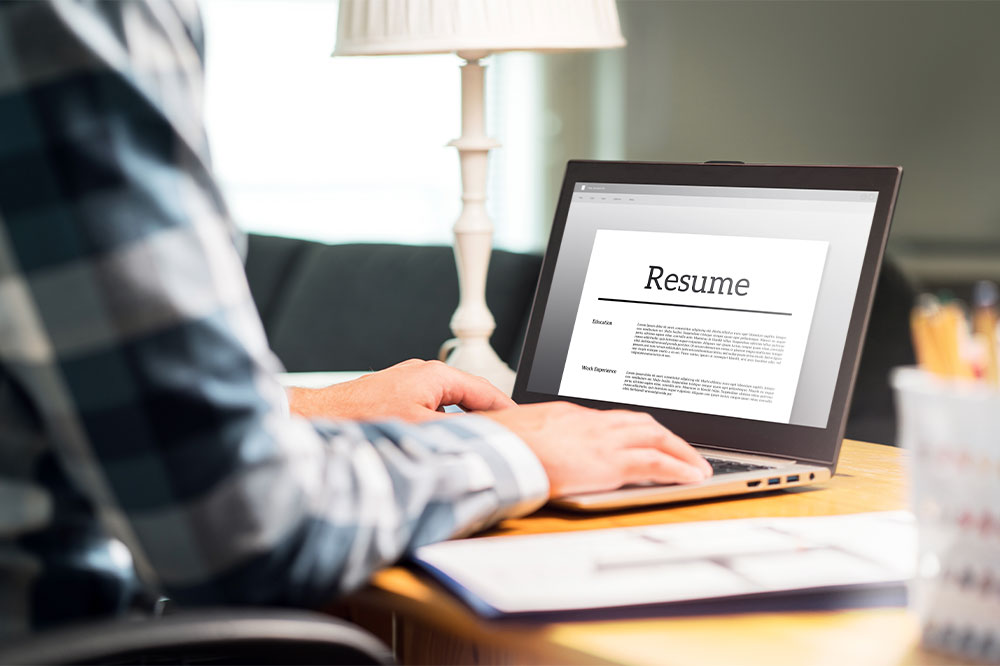Top 4 Mistakes to Avoid When Crafting Your Resume