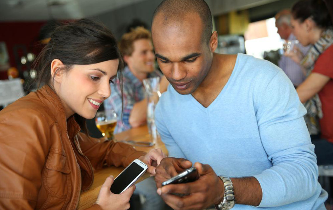 Comprehensive Analysis of the Smartphone Market and Consumer Preferences