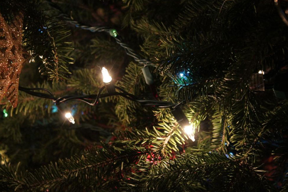 Essential Tips for Choosing Perfect Icicle Christmas Lights for Your Home