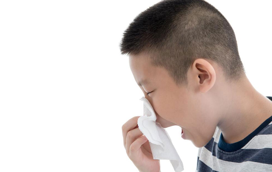 Effective Natural Strategies to Alleviate Sinus Discomfort Before Medications
