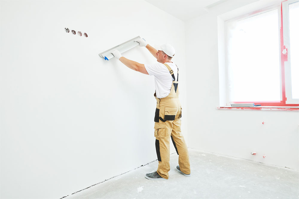 Essential Strategies for Selecting an Expert Residential Painting Service
