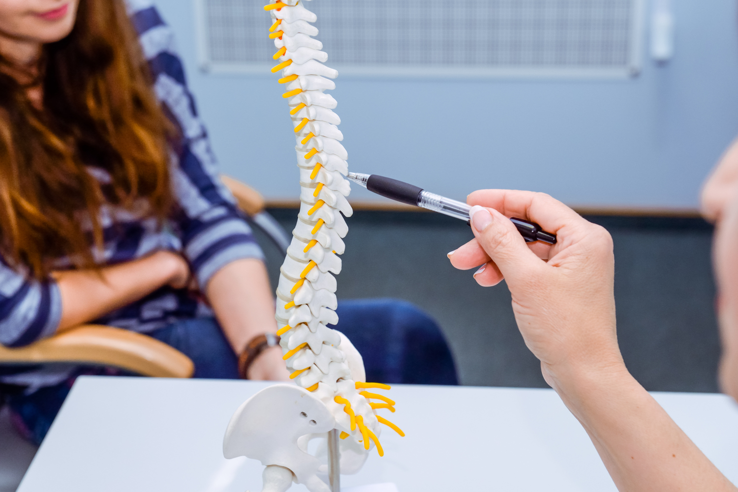 Comprehensive Guide to Osteoporosis: Causes, Symptoms, and Effective Prevention Strategies