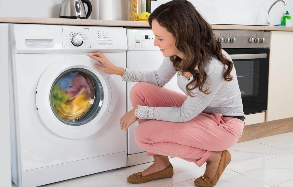 Why Modern Washing Machines with Dryers Outperform Traditional Models