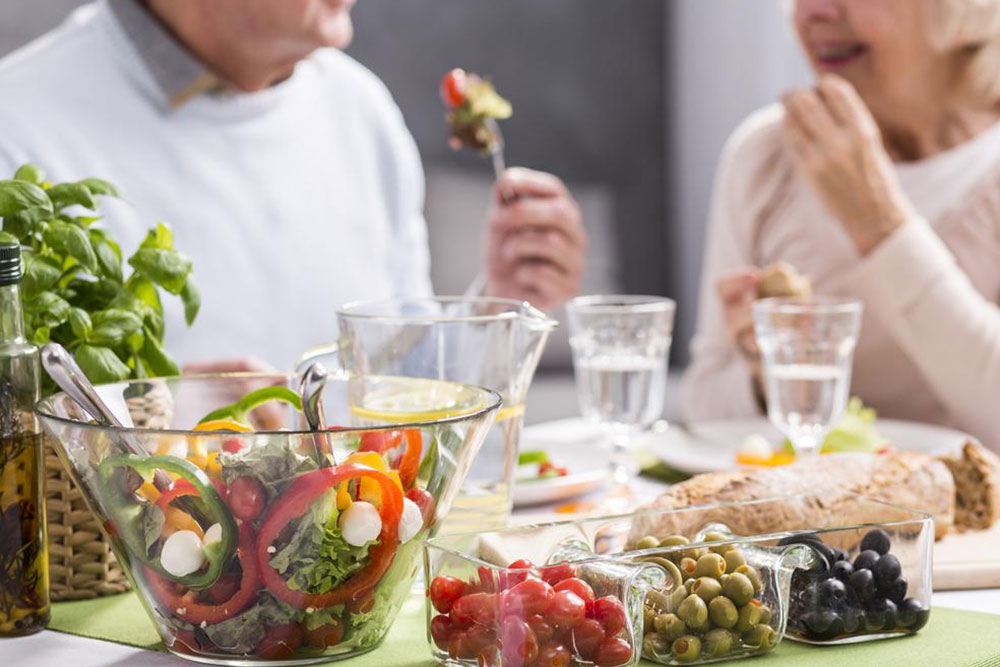 Managing Gout Through Dietary Choices to Ease Joint Pain