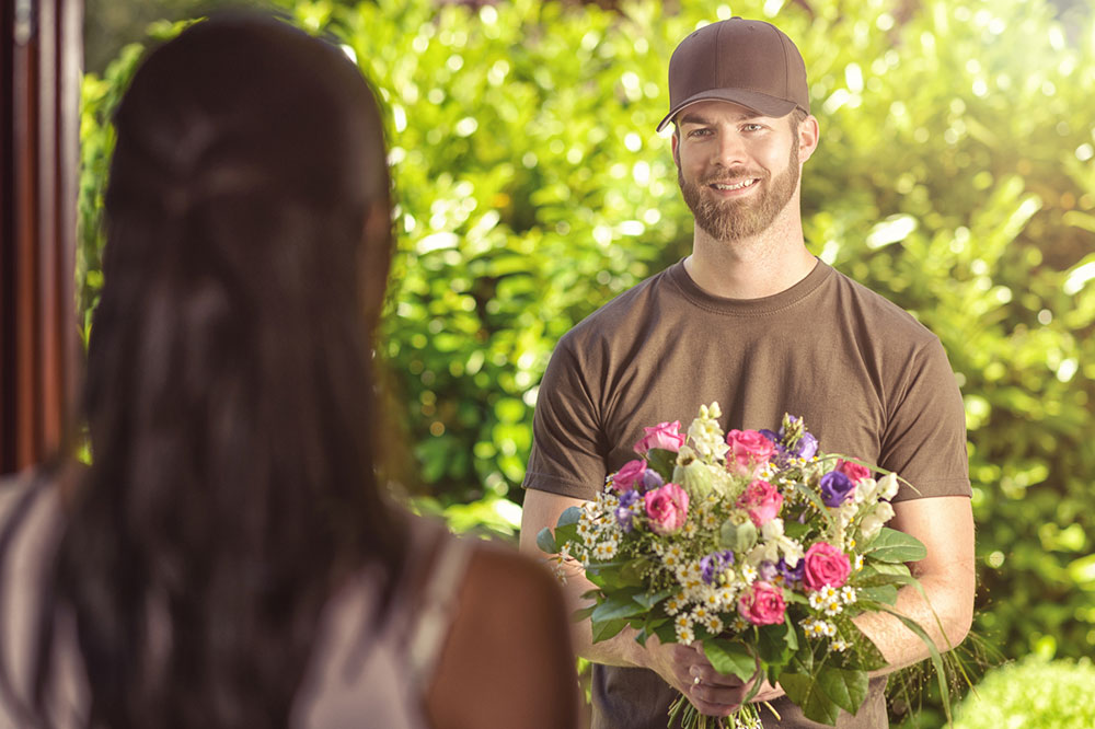 Essential Tips for Selecting the Perfect Flower Delivery Service