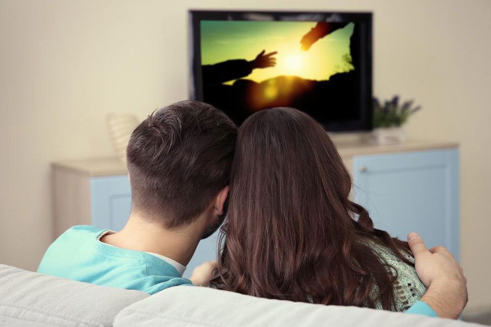 Smart Ways to Enjoy TV Without Cable Subscription