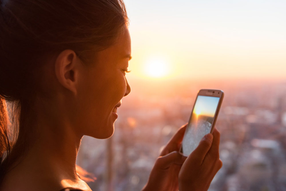 Best Wireless Phone Deals to Save Big