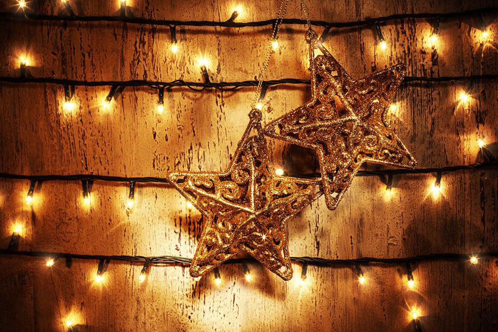 Mastering Christmas Lighting: Tips for a Stunning Holiday Decor