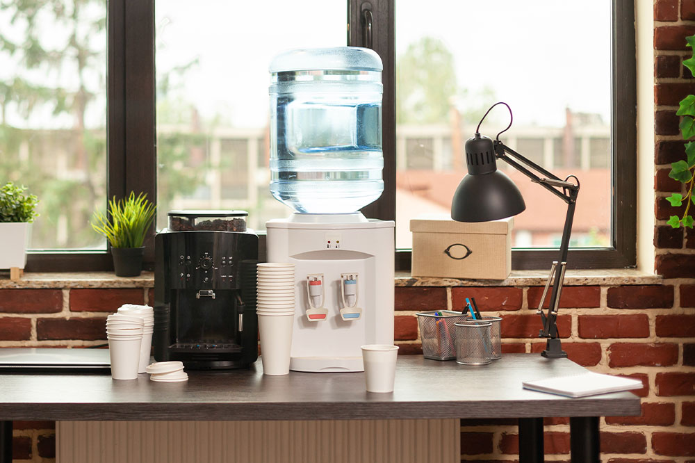 Top Cyber Monday Deals on Water Dispensers You Don't Want to Miss