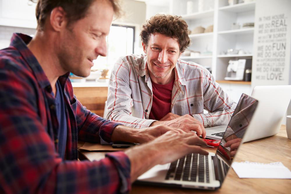 Comprehensive Small Business Communication: Cloud vs. Traditional VoIP Systems