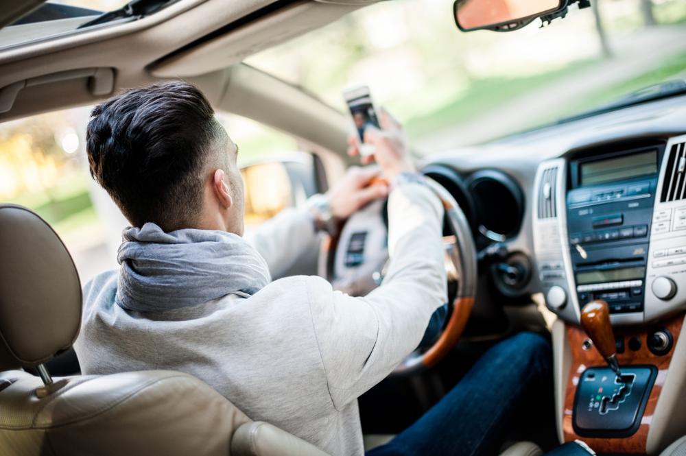 Innovative Features of the 2016 Mercedes-Benz E-350