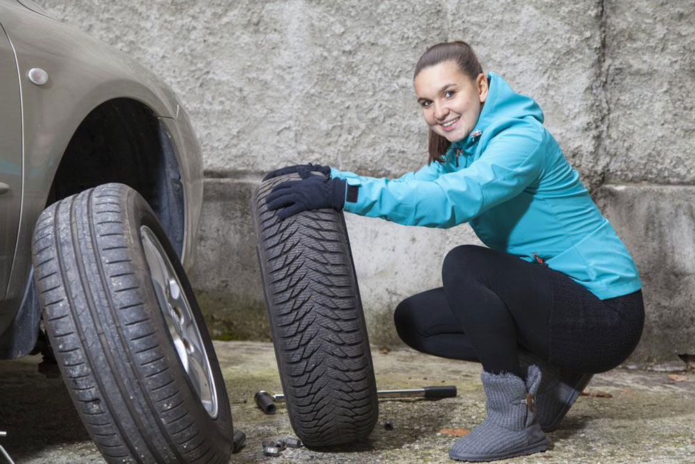 Comprehensive Guide to Choosing the Perfect Winter Tires for Your Vehicle