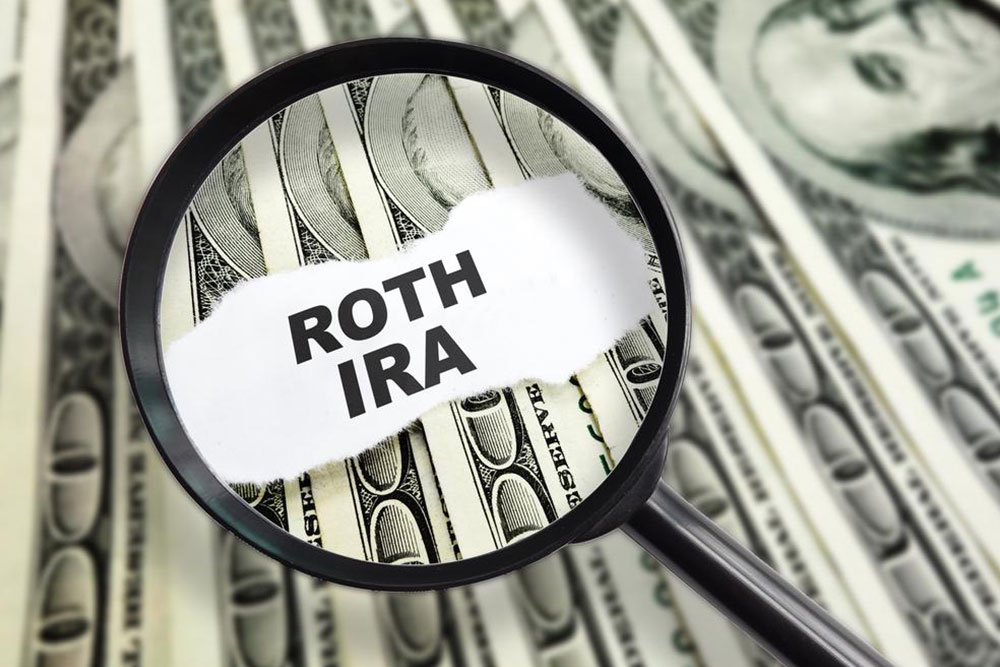 Maximizing Retirement Savings with Roth IRA Benefits