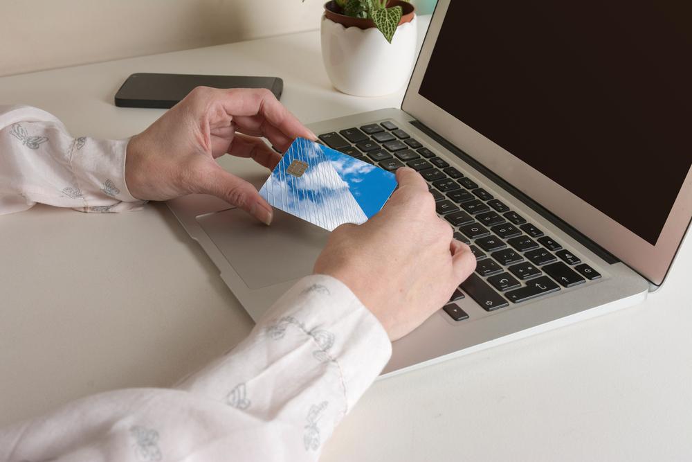 Using Credit Cards for Rent and Mortgage Payments: A Complete Guide