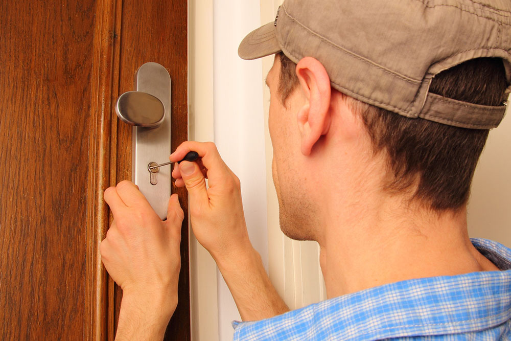 Top 3 Locksmith Services in Chicago for Reliable Security Solutions
